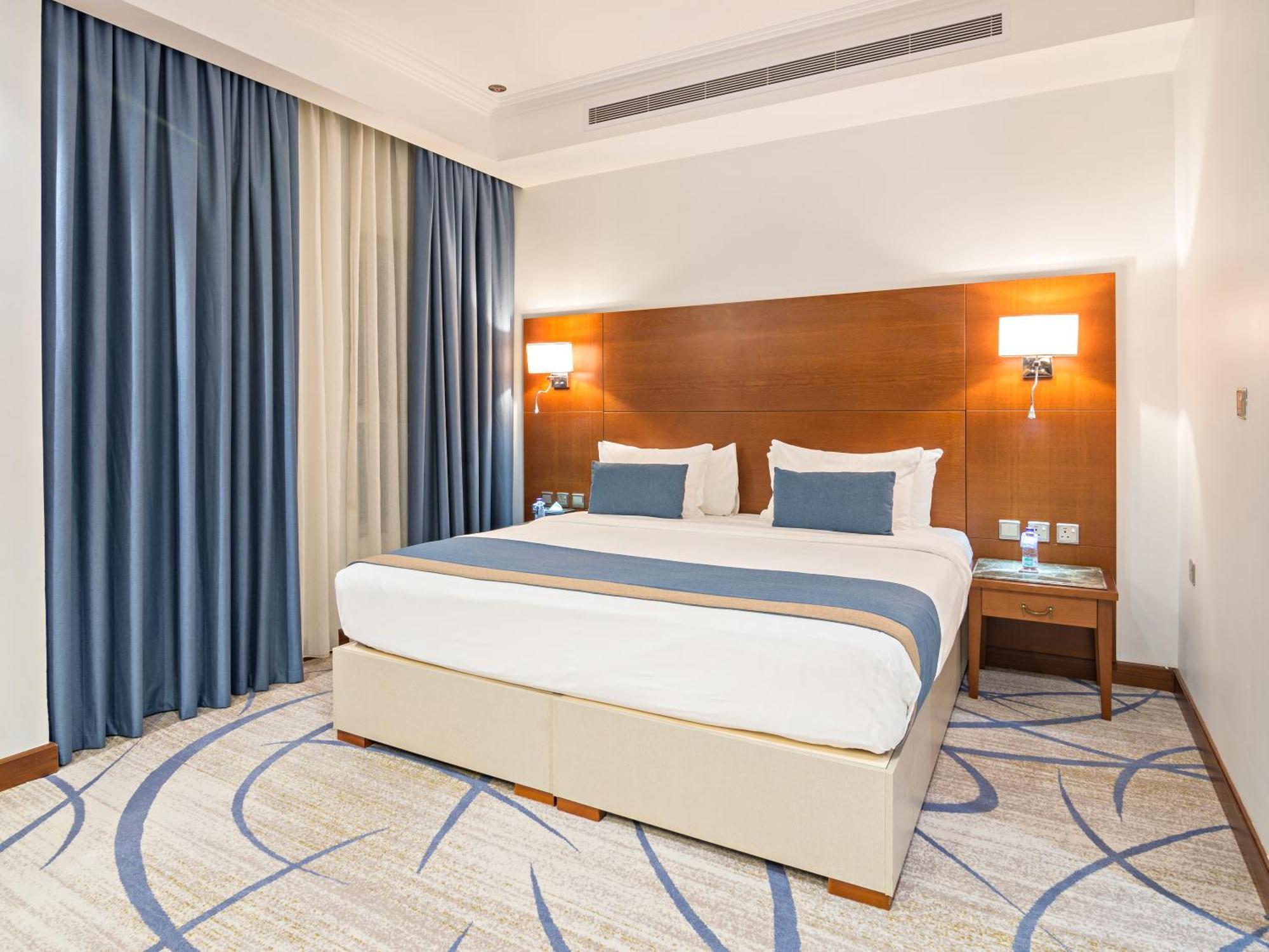 Jiwar Almasi Hotel Jeddah Luaran gambar