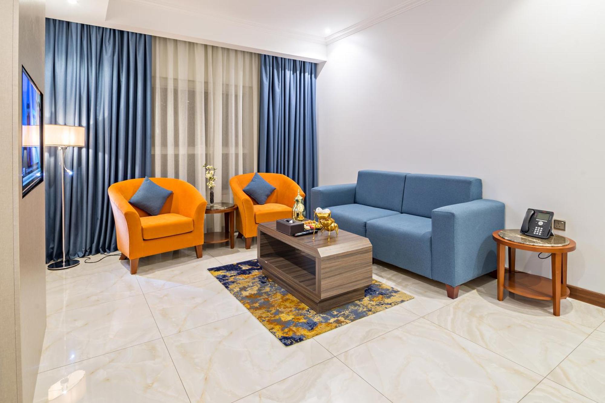Jiwar Almasi Hotel Jeddah Luaran gambar