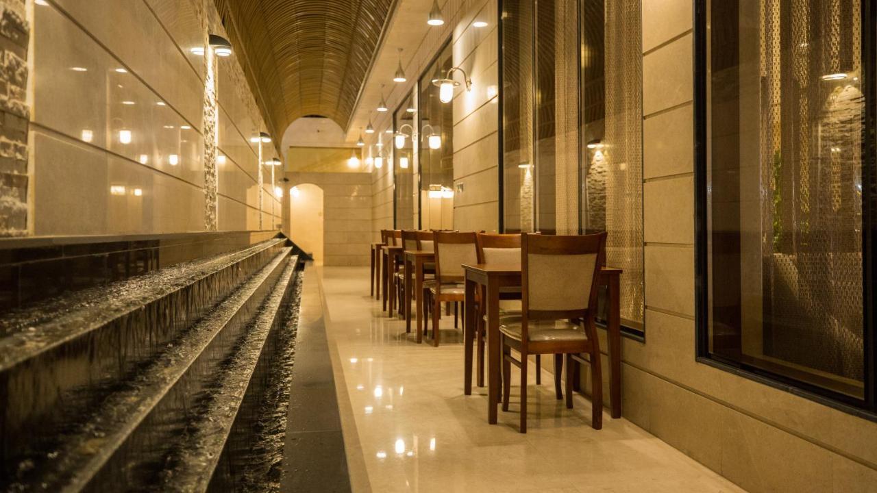Jiwar Almasi Hotel Jeddah Luaran gambar